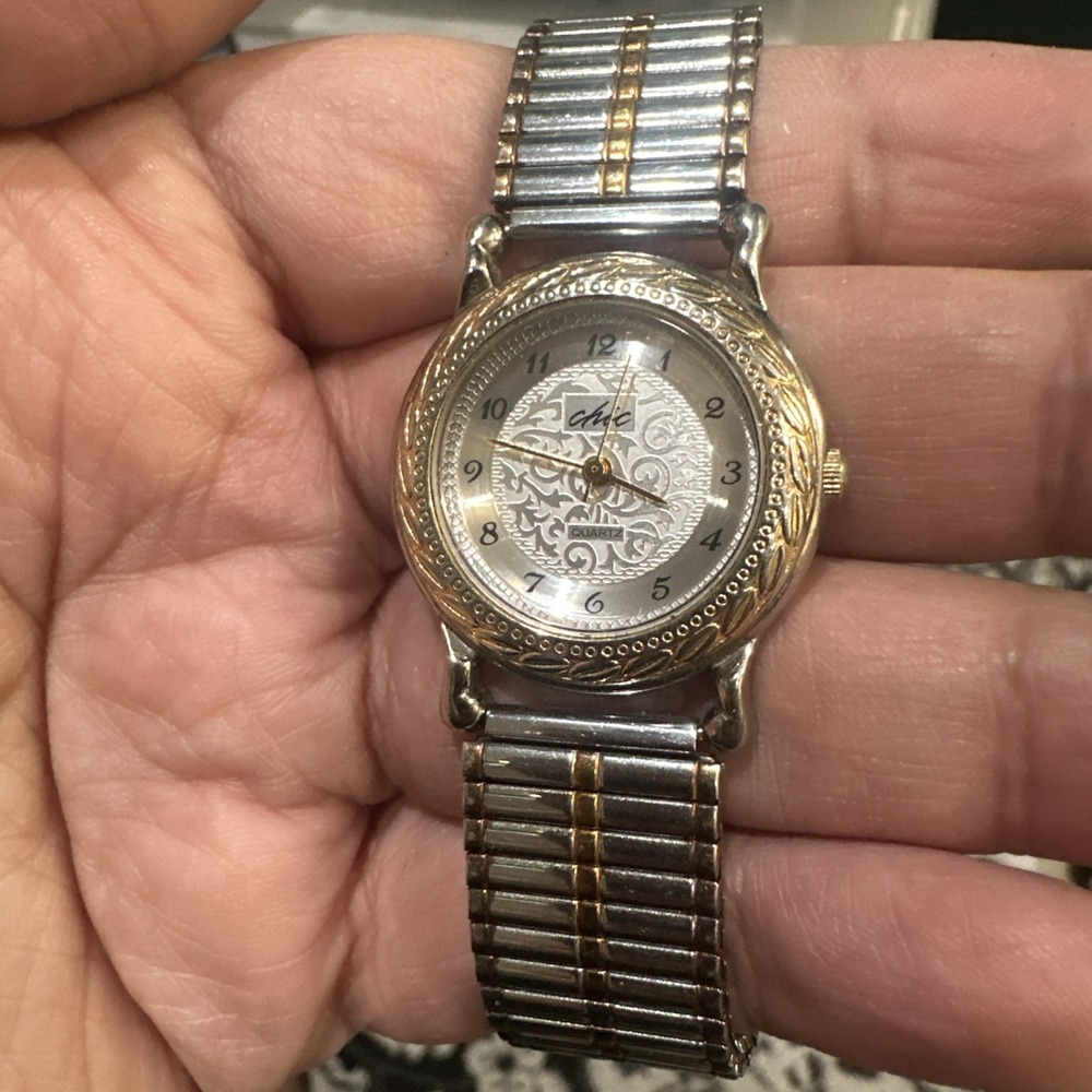 Works Chic Women's Watch Gold Tone Swirl Design Dainty Strap NEW BATTERY 28mm 7"